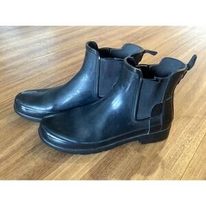 Hunter Women's Black Rubber Waterproof Chelsea Boots Size 7